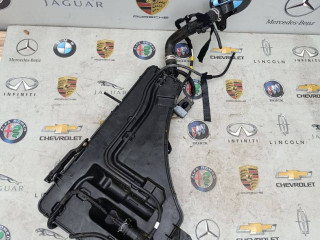 бачок омывателя Alfa Romeo Stelvio 1 поколение 2018, 2.0 л., бензин, АКПП, 50535936