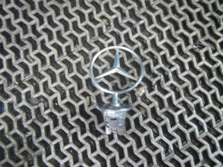 эмблема Mercedes-Benz E-Класс W211/S211 2003, 2.7 л., дизель, АКПП, седан