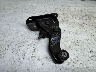 ролик двери сдвижной Kia 2015, 83980A9000