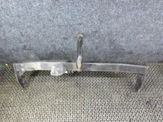 прицепное устройство (фаркоп) Mercedes-Benz A-Класс W168/V168 [рестайлинг] 2004, 1.7 л., дизель, АКПП, хетчбэк 5 дв.