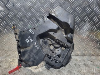 Крепление бампера переднего Volvo V40 2 поколение 2013, 1.6 л., D 4162 T, дизель, 6МКПП, хетчбэк 5 дв., 31395104