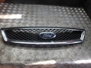 решетка радиатора Ford Focus 1 поколение [рестайлинг] 2005, 1.6 л., бензин, АКПП, универсал, 4M518C436BC