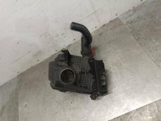 корпус воздушного фильтра Renault Megane 2 поколение 2003, 1.6 л., бензин, 5МКПП, хетчбэк 3 дв.