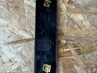 накладка двери внутренняя задняя левая Mercedes-Benz GLE W166 2018, 2.2 л., дизель, АКПП, черный, внедорожник 5 дв., правый руль, A1667320021