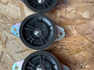 динамик торпедо Lexus NX 1 поколение [рестайлинг] 2020, 2.5 л., гибрид, красный, полный привод, правый руль, 86160-78020