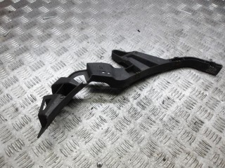 крепление ( кронштейн ) крыла Audi A2 8Z 2000, 8Z0854729