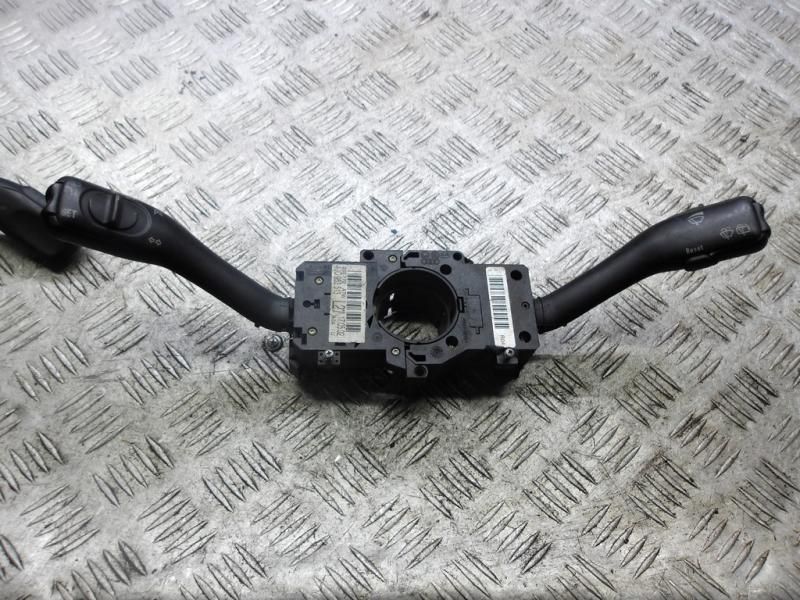переключатель подрулевой (стрекоза) Volkswagen Golf 3 поколение 2000, 1J0953513 - фото №1