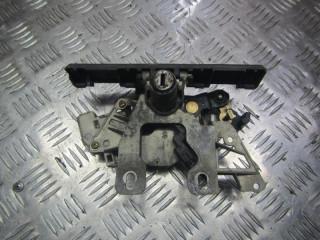 ручка крышки багажника Volkswagen Passat B5 1998, универсал, 3B0827297R