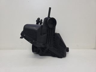 корпус воздушного фильтра Audi A4 B8 [рестайлинг] 2014, 1.8 л., CJEB, бензин, белый, передний привод, 8R0133835