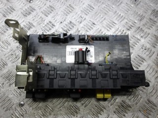 блок предохранителей Mercedes-Benz C-Класс W203/S203/CL203 2003, 2.2 л., дизель, МКПП, седан, 2035452401