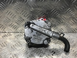 насос вакуумный Chrysler PT Cruiser 1 поколение 2002, 2.2 л., дизель, 5МКПП, черный, хетчбэк 5 дв., A6642300165