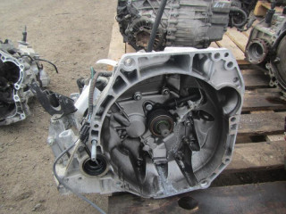 КПП механическая (МКПП) Dacia Sandero 2 поколение 2013, 0.9 л., бензин, МКПП, хетчбэк 5 дв., JH3336