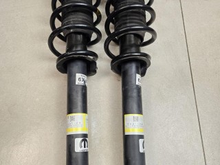 стойка передняя Fiat 124 Spider 1 поколение 2020, 1.4 л., АКПП, красный, кабриолет, задний привод, NA4L34700