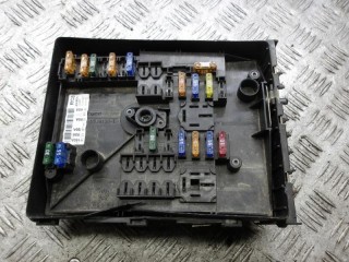 блок предохранителей Volkswagen Eos 1 поколение 2006, 1.6 л., бензин, МКПП, кабриолет, 1K0937125A