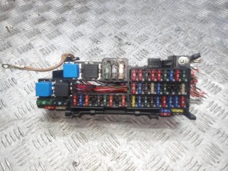 блок предохранителей Mercedes-Benz A-Класс W168/V168 [рестайлинг] 2002, 1.6 л., бензин, АКПП, хетчбэк 5 дв., BN