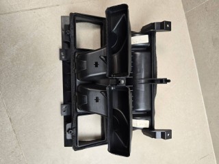 воздуховод печки Land Rover Range Rover Evoque L551 2020, 2.0 л., бензин, АКПП, белый, внедорожник 5 дв., полный привод, правый руль, 19K18D332AA