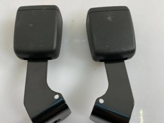 замок ремня безопасности Maserati Levante 1 поколение 2017, 3.0 л., A630HP, дизель, АКПП, blue, внедорожник 5 дв., полный привод, правый руль, 670063002