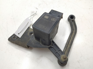 датчик дорожного просвета Mercedes-Benz M-Класс W164 2005, 3.0 л., CDi, дизель, АКПП, внедорожник 5 дв., полный привод, A0105427717, 0105427717