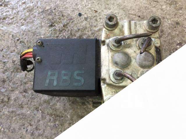 блок ABS Audi 80 8C/B4 1994, 0265201049, 4A0614111A - фото №1