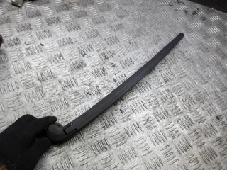 щеткодержатель (поводок стеклоочистителя, дворник) Audi A6 4F/C6 2007, 3.0 л., дизель, АКПП, универсал