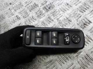 блок управления стеклоподъемниками Citroen C8 2 поколение 2009, 2.0 л., бензин, МКПП, минивэн, 14996390XT