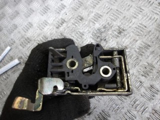 замок двери передней правой SEAT Toledo 1 поколение [рестайлинг] 1996, 1L0837016A