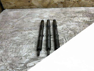 форсунка Audi A4 B5 1999, 2.5 л., дизель, 059130201A, 0432133825