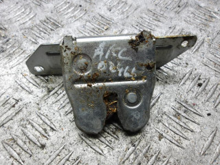 замок багажника Mercedes-Benz A-Класс W168/V168 [рестайлинг] 2002, 1.6 л., бензин, АКПП, хетчбэк 5 дв., A1687400336