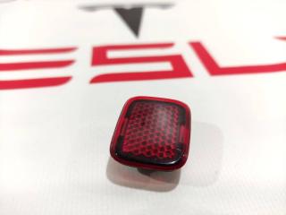 катафот двери Tesla Model Y 1 поколение (2020 - 2026), 1085105-00-E, 1065405-00-E