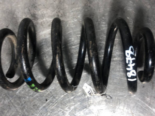 пружина передняя Audi A4 B6 2002, 1.8 л., бензин, 5МКПП, универсал