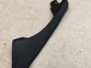 заглушка в торпедо Fiat 124 Spider 1 поколение 2020, 1.4 л., АКПП, красный, кабриолет, задний привод, NA4L-64961