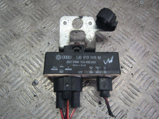 блок управления вентилятором (реле) Volkswagen Golf 3 поколение 2000, 1J0919506M