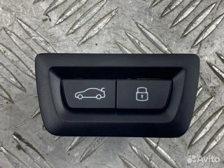 кнопка открытия багажника BMW X5 G05 (2018 - 2026), 61315A64C25