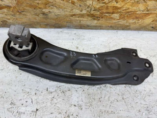 рычаг задний левый Mercedes-Benz GLA-Класс X156 2016, A2423500300