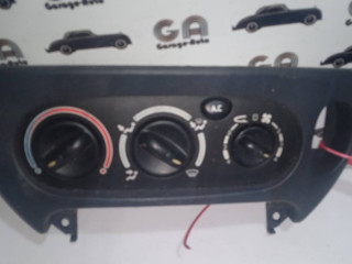 блок управления печки / климат-контроля Renault Megane 1 поколение [рестайлинг] 2001, 1.6 л., бензин, 5МКПП, седан