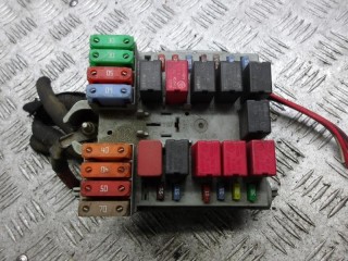 блок предохранителей Citroen Jumper 1 поколение [рестайлинг] 2006, 2.8 л., дизель, МКПП, микроавтобус, 1332044080