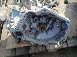 КПП механическая (МКПП) Suzuki Swift 3 поколение 2005, 1.3 л., бензин, МКПП, хетчбэк 5 дв.