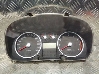 щиток приборов (приборная панель) Hyundai Coupe GK 2003, бензин, купе