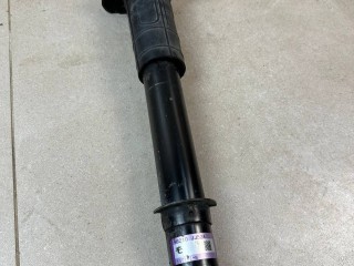 амортизатор задний Infiniti G 4 поколение [рестайлинг] 2013, 3.7 л., VQ37VHR, бензин, АКПП, черный, кабриолет, задний привод, 56210JJ52A