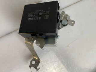 блок управления ручником Lexus NX 1 поколение [рестайлинг] 2021, 2.5 л., 2AR-FXE, бензин, 89050-78020