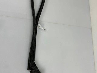 уплотнитель двери Tesla Model X 1 поколение 2018, L1S, АКПП, хетчбэк 5 дв., полный привод, 1032146-00-C