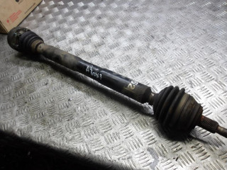 полуось передняя правая (приводной вал, ШРУС) Audi A3 8L 1999, 1.8 л., бензин, МКПП, хетчбэк 5 дв., 1J0407272AC