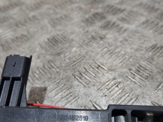 ручка наружная задняя левая Renault Laguna 2 поколение 2005, 2.0 л., бензин, 5МКПП, серебро, хетчбэк 5 дв., 8200452519