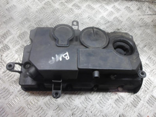 клапанная крышка Volkswagen Passat B6 2006, 2.0 л., дизель, 03G103469M, 03G103475D