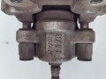 суппорт задний левый BMW 3 серия F30/F31/F34 2013, 1.6 л., N13 B16 A, бензин, АКПП, седан, задний привод, правый руль, 34216850857 - фото №4