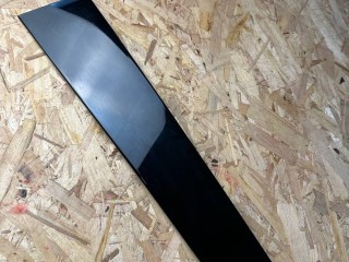 наружная декоративная накладка двери Mercedes-Benz GLE W166 2018, 2.2 л., дизель, АКПП, черный, внедорожник 5 дв., правый руль, A1666900487