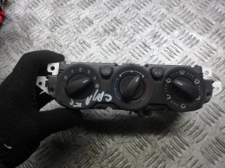 блок управления печки / климат-контроля Ford Focus 2 поколение 2006, 7M5T19980AA