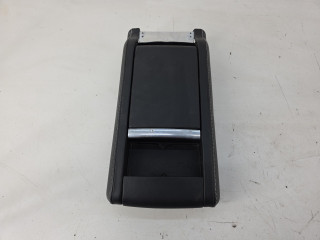 подлокотник Aston Martin DB9 1 поколение [рестайлинг] 2012, 5.9 л., бензин