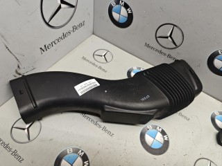 воздухозаборник BMW XM G09 2023, 4.4 л., бензин, c5y, полный привод, 8091869, 8689753