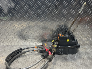 кулиса Peugeot 508 1 поколение 2011, 1.6 л., дизель, 5МКПП, седан